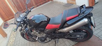 Honda CB 900F - 6