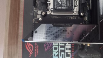 Asus Rog X670E-I Gaming WIFI - 6