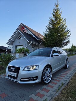 Audi A3 Sportback 2.0TDI quattro - 6