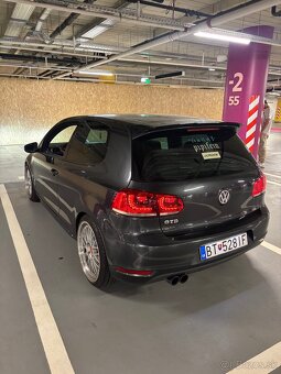 Volkswagen Golf 6 GTD - 6