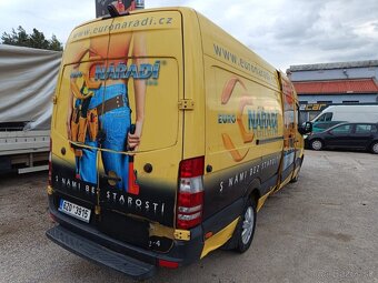 Mercedes-Benz Sprinter - 6