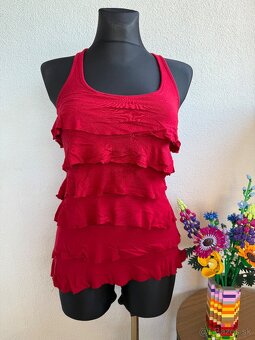 18 tričiek za 15€ - 6
