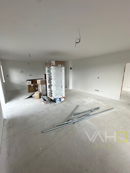 Predaj moderného rodinného domu v obci Červeník - 6