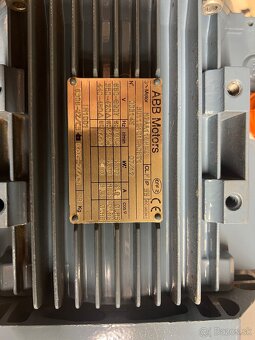 Predám motory ABB - 6