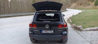 Volkswagen Touareg 3, 0 TDI manuál 4x4 - 6