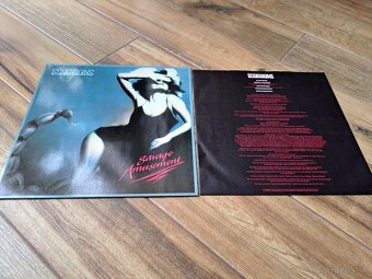 Lp SCORPIONS- Savage Amusement - 6