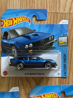 Hot wheels autíčka nové neotvorené 5 kusov (L) - 6