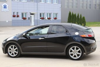 HONDA CIVIC 8G UFO 2,2i CTDi 140PS - 6