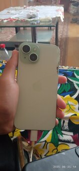 iPhone 15 - 6