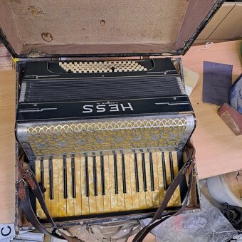 2ks harmonika a 3ks kufor na opravu - na diely - 6