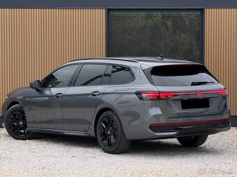 Volkswagen Passat Variant R-Line 2.0 TDI 4X4 DSG Pano,Matrix - 6