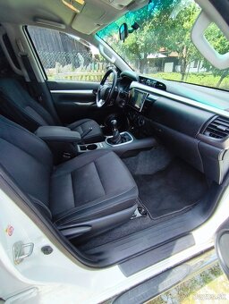 Predám Toyota Hilux - 6