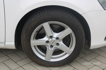 Volkswagen Passat Variant 1,6 TDi 77 kW - 6