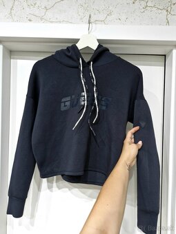 NOVE Guess mikina S (az po stredne M) - 6