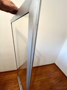🪟 Kvalitné sklá v hliníkovom ráme–pevné, čisté, TOP stav 💪 - 6