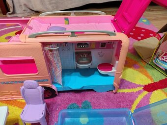 Barbie karavan - 6