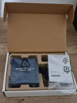 Netgear ProSAFE GS105 GbE switch - 6