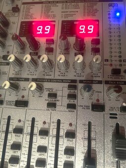 Behringer SX3242FX PRO  /  MIXPULT - 6