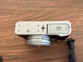 Fujifilm X100V silver + doplnky - 6