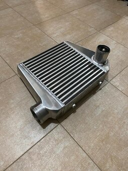 Nissan Patrol M57 - DRŽÁK INTERCOOLERU + INTERCOOLER - 6