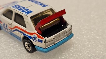 Matchbox Škoda 130lr - 6