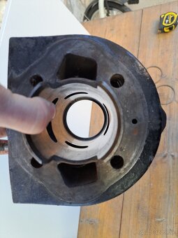 Valec a piest Jawa 250 typ 559 - 6