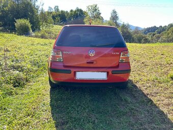 Volkswagen Golf MK4 - 6