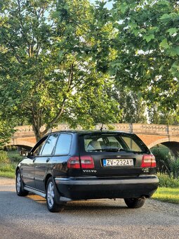 Volvo v40 SE, NOVÁ STK/EK - 6