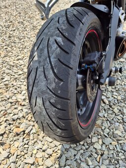 Triumph Street Triple 765 RS - 6