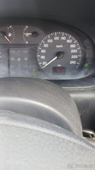 Predám Renault megane1.6 16 .79.kilovat - 6