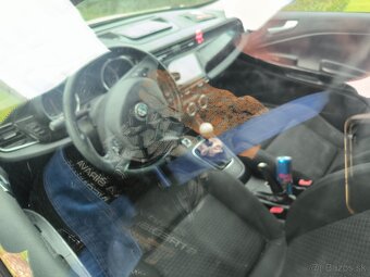 Predám alfa Romeo gulietta 1.6jtd - 6
