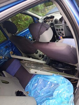 Rozpredam Dacia Logan - 6