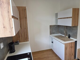 Krátkodobý Prenájom Apartmán v BB od 3hod - 6