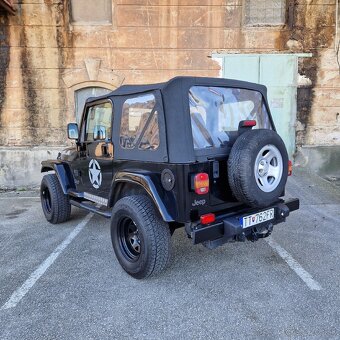 Jeep Wrangler TJ 2.5i Sport 4x4 - 6
