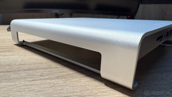 Satechi Aluminum Monitor Stand Hub for iMac – Silver - 6