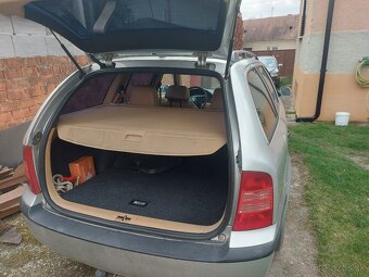 Škoda Octavia 1 Combi Laurin&Klement - 6
