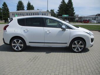 PEUGEOT 3008 Hybrid 4x4 Allure Pano HUD Navi LED - 6