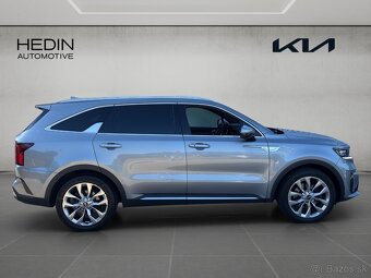 KIA SORENTO 2,2 CRDi A8 DCT 4WD PLATINUM 7P - 6
