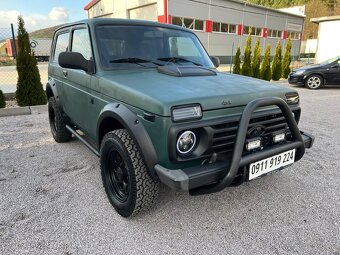 Lada Niva 4x4 - 6