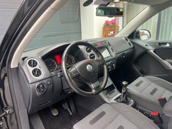 VW Tiguan 2.0 TDI CR 125kw 4x4 - 6