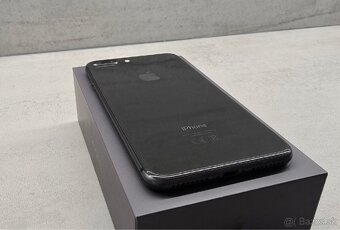 iPhone 8 plus 64GB Space Grey - 6