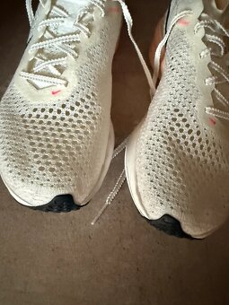 Bežecké topánky Nike Vaporfly 3 / veľ 39 (25 cm) - 6