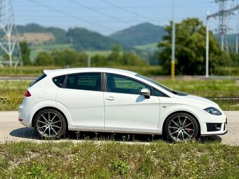 Seat Leon FR 2.0tdi 125kw DSG, tazne, xenon - 6
