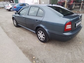 Škoda Octavia I 1.6 75 kw TOUR  R.V 2006 - 6