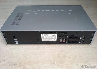 Videorekorder 6-hlavovy Philips VR805 HIFI STEREO - 6