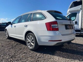 Škoda Octavia Combi 1.6 TDI 115k Style DSG - 6
