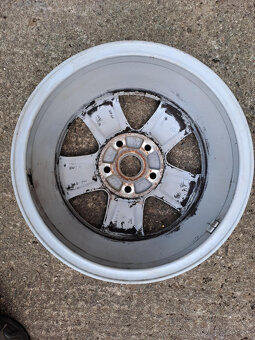 Alu Škoda originál Pyxis 5 x 112 6,5J R 15 ET 50 - 6