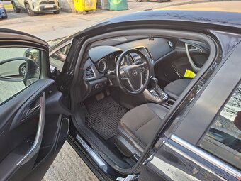 Opel astra J 2010 benzin+lpg automat - 6
