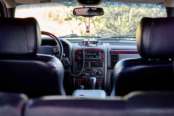 Predám jeep wj 4,7 - 6