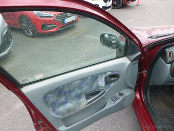 Renault megane 1,4i 1997 - 6